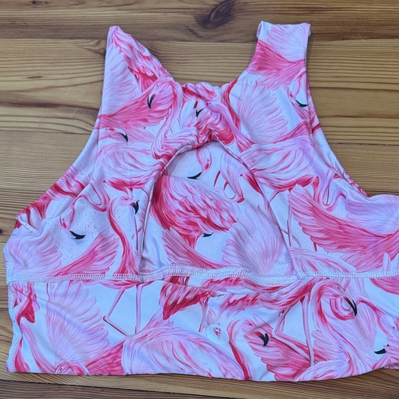 NWT Yoga Democracy Pink Flamingo Free Range Sports Bra Large Ready To Flamingle - Picture 6 of 10